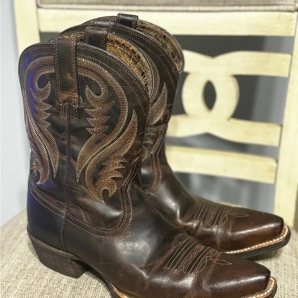 Ariat Dark Brown Western Ankle Booties - Picture 2 of 6